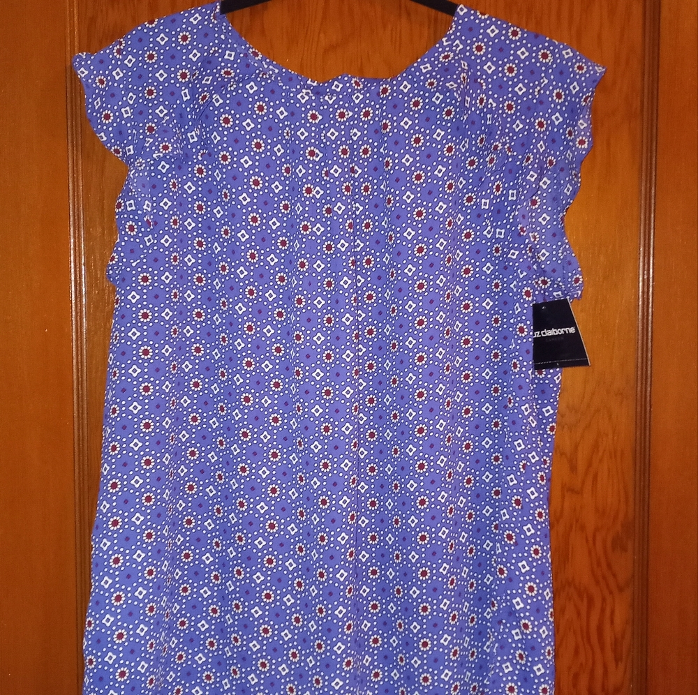 Liz Claiborne pleat front top